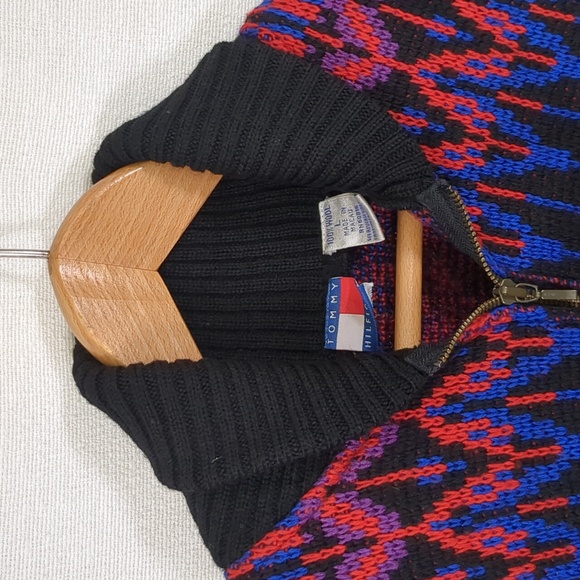 Vintage Tommy Hilfiger Women's 100% Wool Full Zip Sweater Size Large EUC - Picture 9 of 14